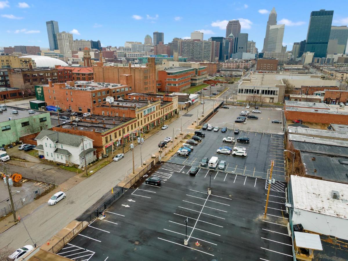 Brooklyn Style Studio Loft Minutes From Firstenergy Stadium 210 クリーブランド エクステリア 写真